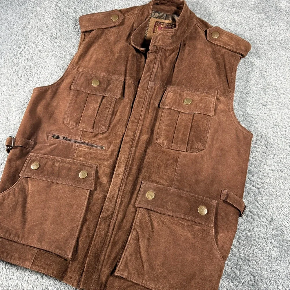 VTG 70s Suede Safari Vest Mens Large Utility‎ Animal Print Lining Photograph